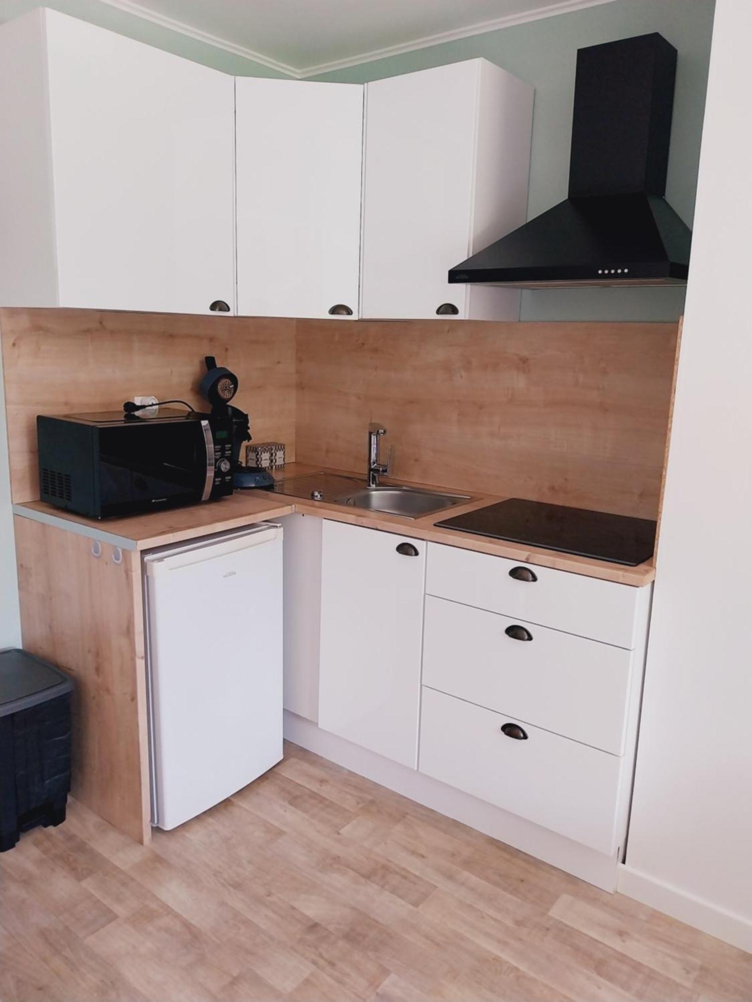 Superbe Grand Studio Tout Confort Avec Exterieur Poussan Exterior photo